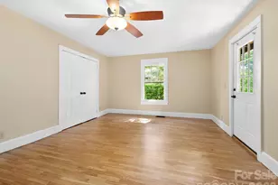 57 Dale St, Asheville, NC 28806 - Photo 14