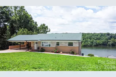 4852 Midway Sand Road, Hickory, NC 28601 - Photo 1