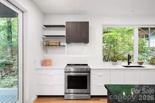 190 Rumbough Pl, Asheville, NC 28806 - Photo 10