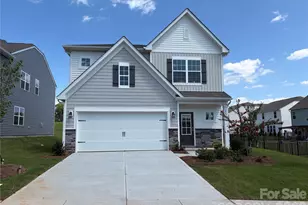 2075 Morning Gold Dr, Maiden, NC 28650 - Photo 2