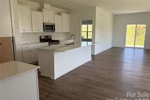 2075 Morning Gold Dr, Maiden, NC 28650 - Photo 4