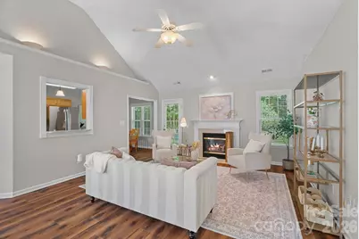 7219 Oxford Hunt Drive, Stanley, NC 28164 - Photo 4