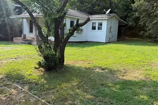 402 Lincoln St, Belmont, NC 28012 - Photo 12
