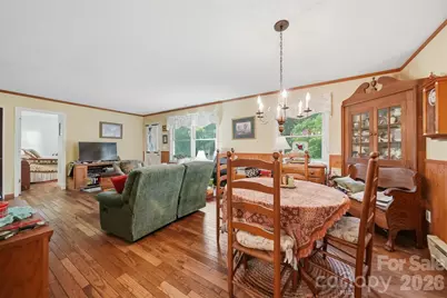 7180 Valley View Drive, Newland, NC 28657 - Photo 8