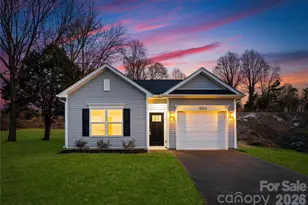 302 Starr St, Dallas, NC 28034 - Photo 1