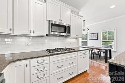 6333 Kennard Drive, Charlotte, NC 28216 - Photo 10