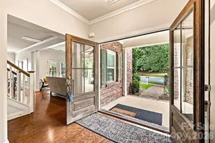 6333 Kennard Dr, Charlotte, NC 28216 - Photo 4