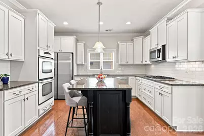 6333 Kennard Drive, Charlotte, NC 28216 - Photo 6