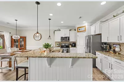 729 Centennial Street, Gastonia, NC 28056 - Photo 8