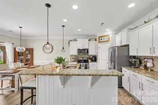 729 Centennial St, Gastonia, NC 28056 - Photo 8