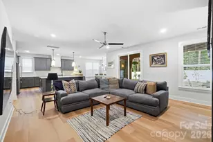 3041 Kinger Ln, Matthews, NC 28105 - Photo 10