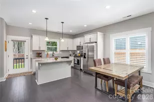 21 Crayton Park Dr, Asheville, NC 28803 - Photo 8