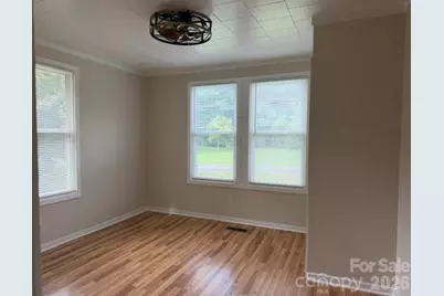 299 US 221 Highway S, Marion, NC 28752 - Photo 14