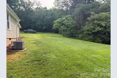 299 US 221 Highway S, Marion, NC 28752 - Photo 18