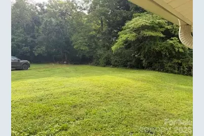 299 US 221 Highway S, Marion, NC 28752 - Photo 20