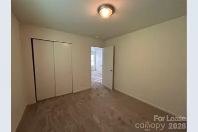 3015 Meadow Knoll Drive, Charlotte, NC 28269 - Photo 18