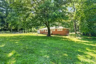 604 Belue Mill Rd, Landrum, SC 29356 - Photo 2