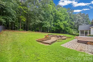 7015 Olde Sycamore Dr, Charlotte, NC 28227 - Photo 46
