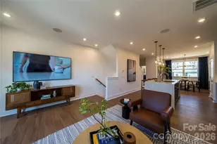 1501 Levy Wy, Charlotte, NC 28205 - Photo 4
