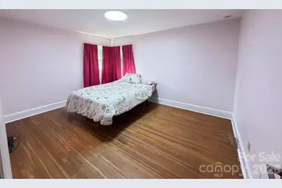 1327 Dresden Drive W, Charlotte, NC 28205 - Photo 16