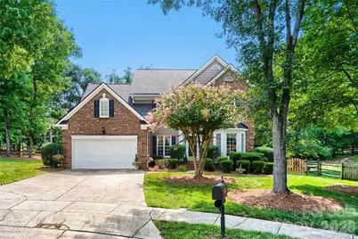 6211 Coleridge Court, Charlotte, NC 28269 - Photo 2