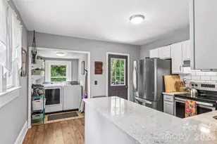 276 State St, Asheville, NC 28806 - Photo 16