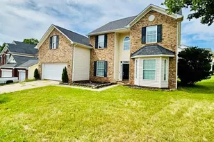 3306 Daniel Pl Dr, Charlotte, NC 28213 - Photo 2