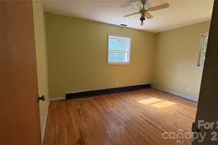 520 Cottrell Hill Rd, Lenoir, NC 28645 - Photo 10