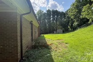 520 Cottrell Hill Rd, Lenoir, NC 28645 - Photo 36