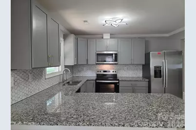 1501 Vancouver Drive, Charlotte, NC 28213 - Photo 8