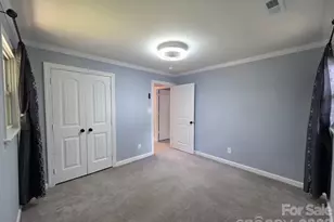 1501 Vancouver Dr, Charlotte, NC 28213 - Photo 16