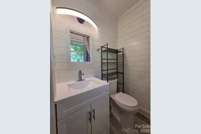 1501 Vancouver Drive, Charlotte, NC 28213 - Photo 22
