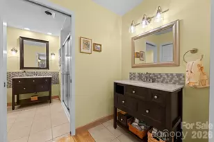 4 Governors Way, Asheville, NC 28804 - Photo 16