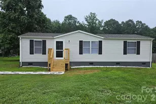 125 Robins Hill Ln, Statesville, NC 28677 - Photo 2
