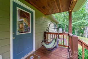 374 Ridgeway St, Sylva, NC 28779 - Photo 14