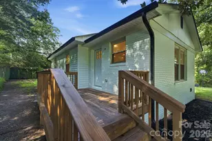 45680 Blackhawk Ln, New London, NC 28127 - Photo 4