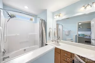 927 Claybrook Cir, Gastonia, NC 28054 - Photo 16