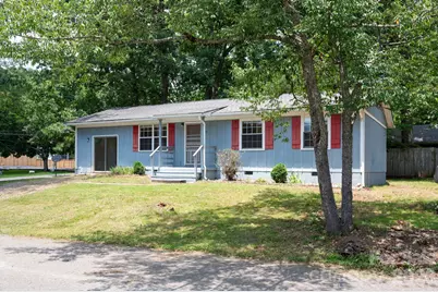 400 Hiawassee Avenue, Black Mountain, NC 28711 - Photo 1