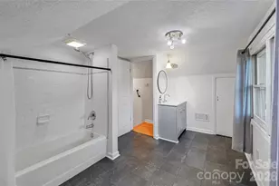 1110 Queentown Rd, Canton, NC 28716 - Photo 24