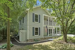 13930 Maple Hollow Ln, Mint Hill, NC 28227 - Photo 2