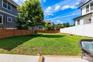752 Fairview Rd, Asheville, NC 28803 - Photo 20