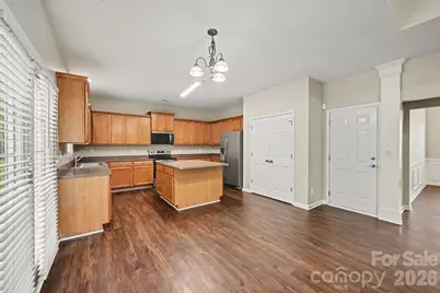 9839 Jeanette Circle, Charlotte, NC 28213 - Photo 6