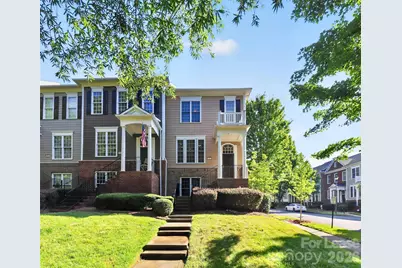 629 Sixth Baxter Crossing, Fort Mill, SC 29708 - Photo 2