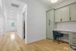 5309 Tarrywood Ln, Charlotte, NC 28205 - Photo 18