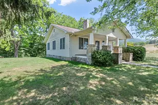 145 Haynes Cove, Clyde, NC 28721 - Photo 2