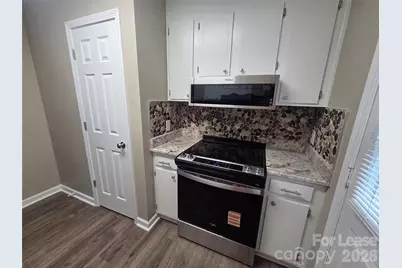525 12th Street SW #26, Hickory, NC 28602 - Photo 6