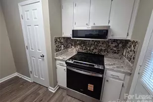 525 12th Street SW, Hickory, NC 28602 - Photo 6