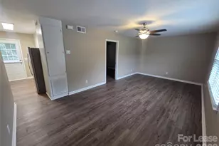 525 12th Street SW, Hickory, NC 28602 - Photo 4