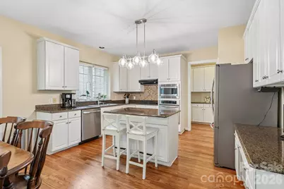 7613 Tarland Lane, Charlotte, NC 28269 - Photo 10