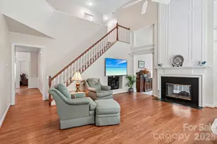 7613 Tarland Ln, Charlotte, NC 28269 - Photo 6
